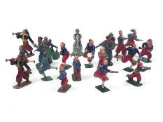 FIGURINES en plomb creux (20)