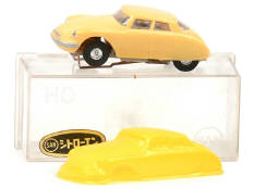 SAN - MARUSAN TOYS (JAPON) (1)