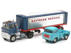 CORGI TOYS (GB) (2)