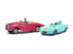 DINKY TOYS (GB) (2)