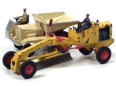 DINKY TOYS (FRANCE) (2)