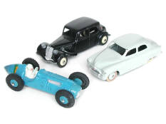 DINKY TOYS (FRANCE) (3)