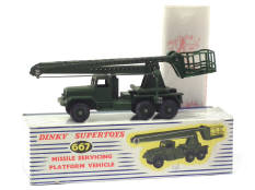 DINKY TOYS (GB) (1)