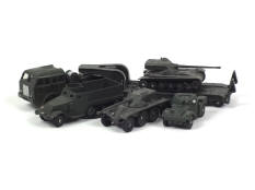 DINKY TOYS (FRANCE) (5)