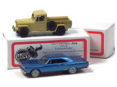 US. MODEL MINT (USA) (2)