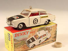DINKY TOYS GB (1)