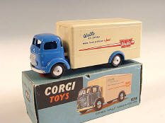 CORGI TOYS (GB) (1)