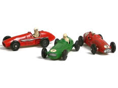 CRESCENT TOY (GB) (3)