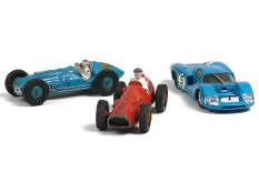 DINKY TOYS (GB) (3)