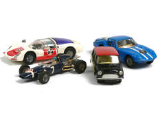 CORGI TOYS (GB) (4)