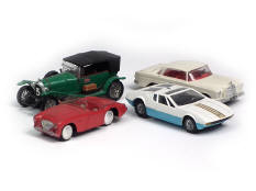 CORGI TOYS (GB) (4)