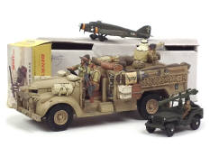 DINKY TOYS & KING & COUNTRY'S (3)