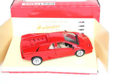 TONKA POLISTIL (ITALIE) (1)