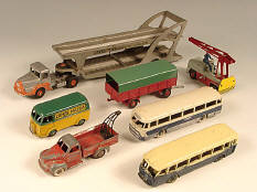 DINKY TOYS (FRANCE) (7)