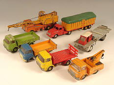 DINKY TOYS (7)