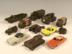 DINKY TOYS (12)