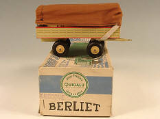 QUIRALU (FRANCE) (1)