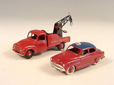 DINKY TOYS (FRANCE) (2)