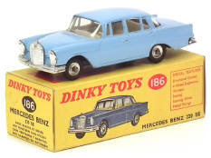 DINKY TOYS (GB) (1)