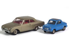 DINKY TOYS (FRANCE) (2)