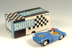 SCALEXTRIC (1)