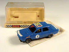 SCALEXTRIC (1)