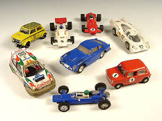 SCALEXTRIC (8)