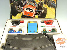 SCALEXTRIC (1)