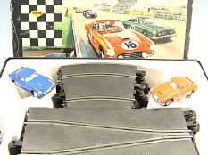 SCALEXTRIC (1)