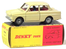 DINKY TOYS (FRANCE) (1)