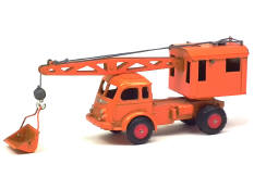 C.I.J. (FRANCE) (1)