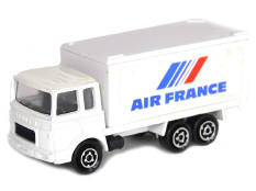 MAJORETTE (FRANCE) (1)