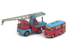 CORGI TOYS (GB) (2)