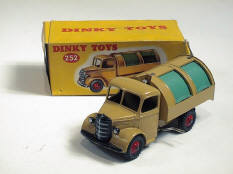 DINKY TOYS GB (1)