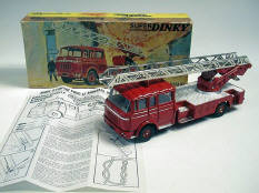DINKY TOYS FRANCE (1)