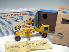 DINKY TOYS FRANCE (1)