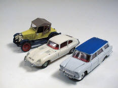 DINKY TOYS (GB) (3)
