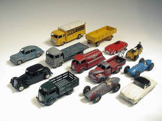 DINKY TOYS FRANCE (1)