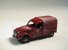 DINKY TOYS FRANCE (1)