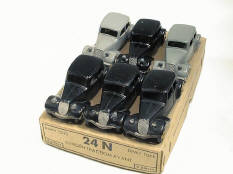 DINKY TOYS (FRANCE) (7)