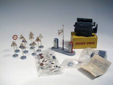 DINKY TOYS FRANCE (3)
