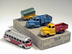 DINKY TOYS (FRANCE) (5)