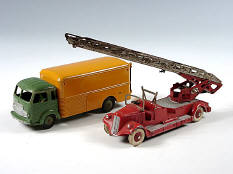 DINKY TOYS (FRANCE) (2)