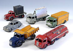 DINKY TOYS (FRANCE) (6)