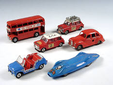 CORGI TOYS & DIVERS (6)
