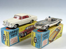 CORGI TOYS (GB) (2)