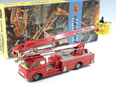 CORGI TOYS (GB) (1)
