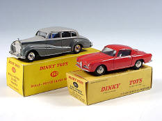 DINKY TOYS DIVERS (2)