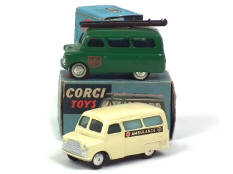 CORGI TOYS (GB) (2)