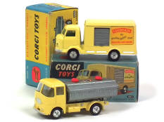 CORGI TOYS (GB) (2)